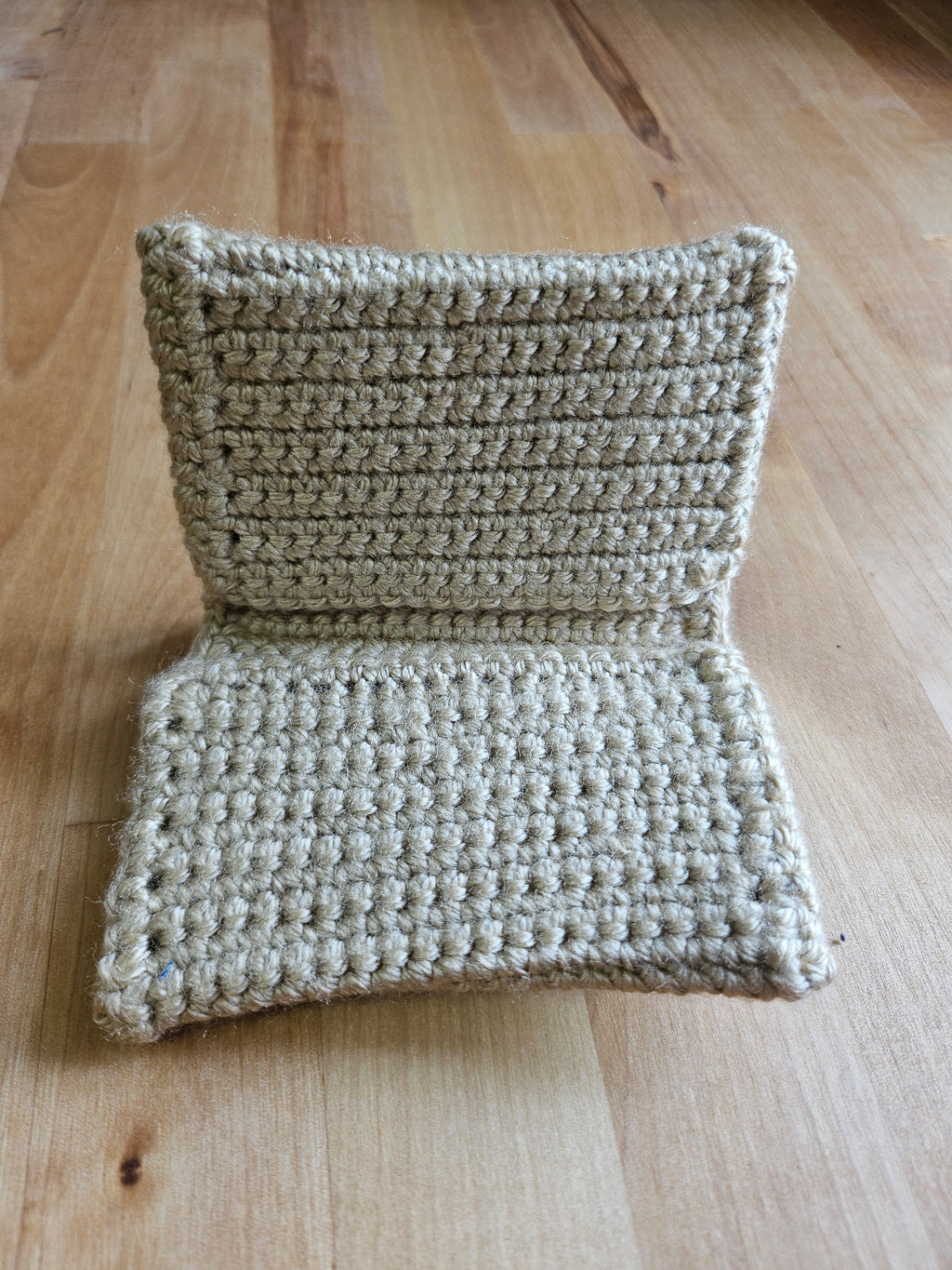 Minimalist Crochet Wallet